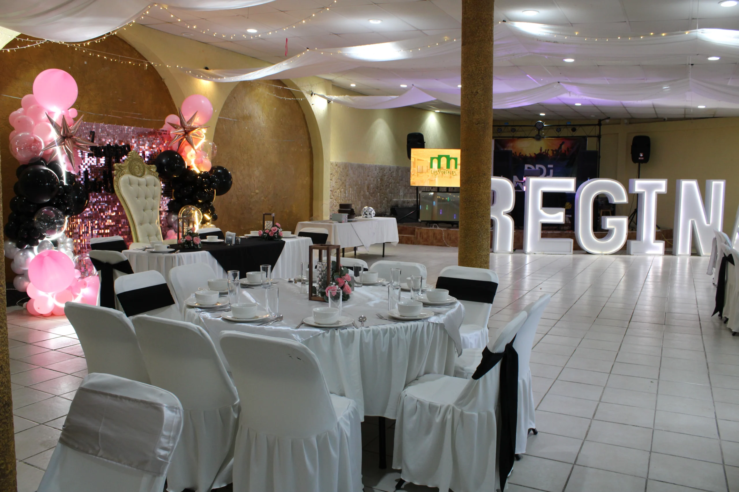 LETRAS GRANDES NEGRO